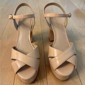 Stuart Weitzman Patent Nude Dayna Platform Sandals